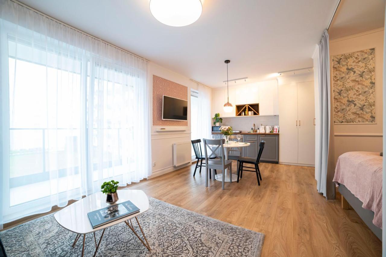 Heaven Apartment In The Old Town With Private Parking グダニスク エクステリア 写真