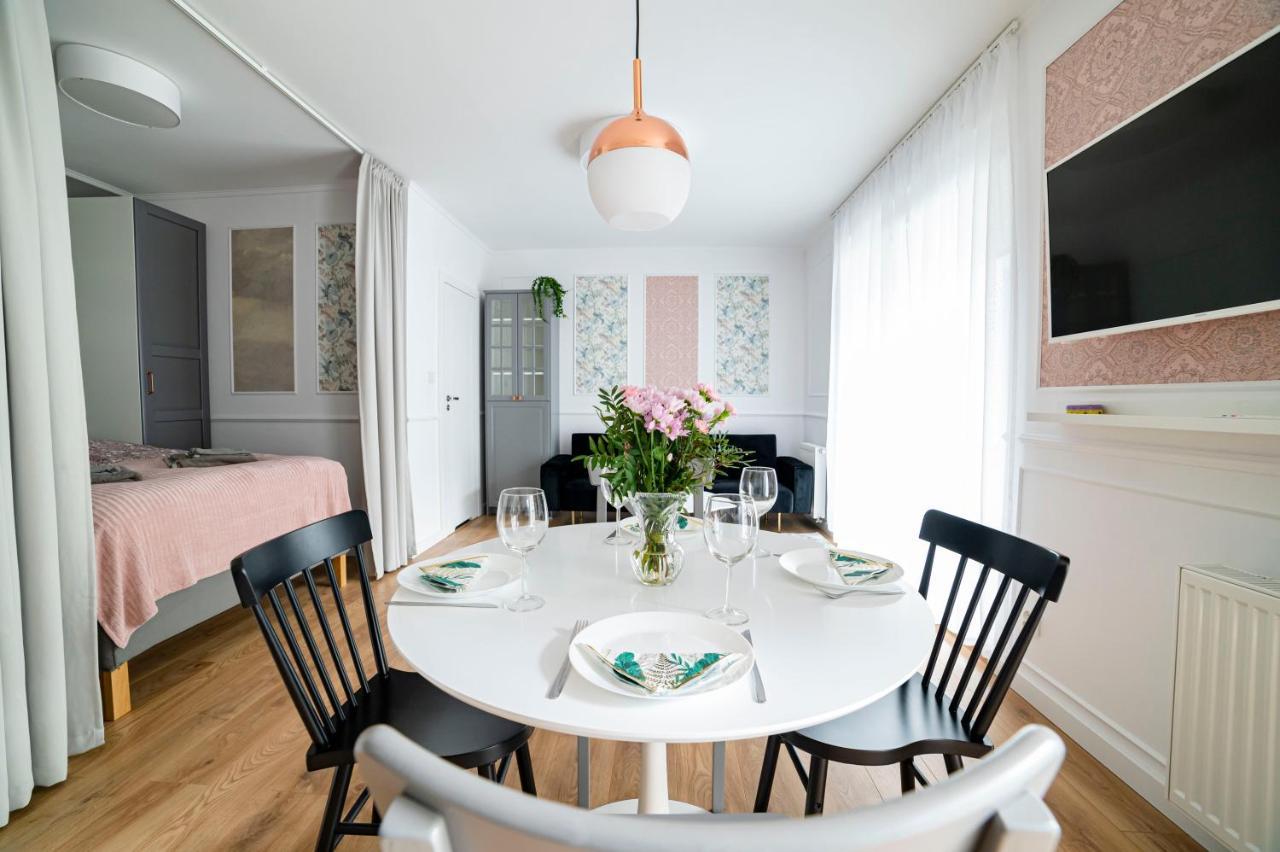 Heaven Apartment In The Old Town With Private Parking グダニスク エクステリア 写真